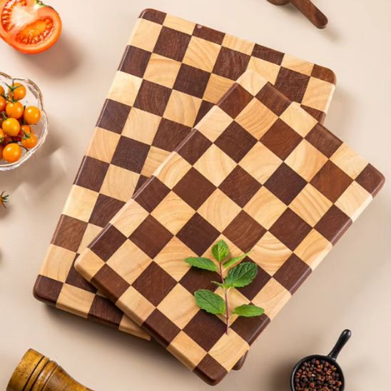 planche à découper bois damier deux formats superposés